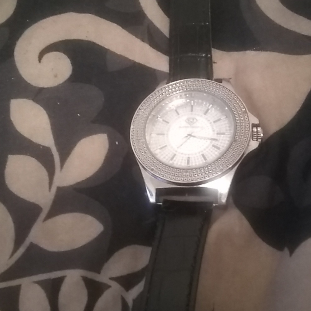 Diamond stainless steel watch